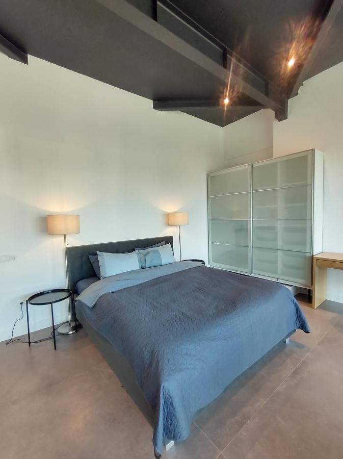 Sky Loft Apartment Iasi Exterior photo