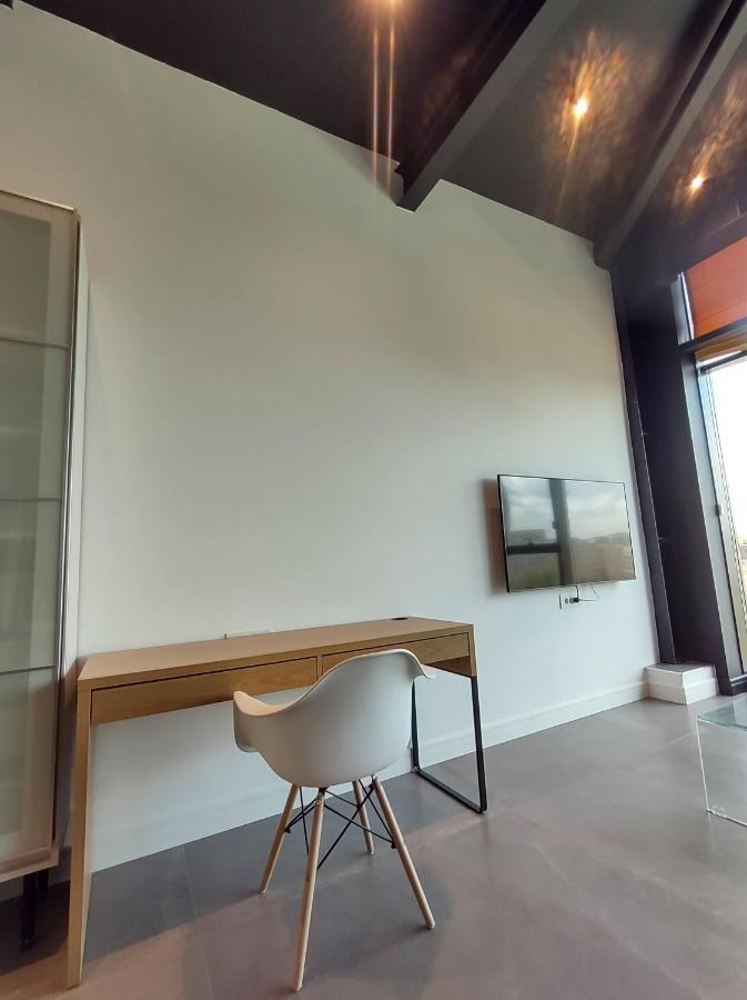 Sky Loft Apartment Iasi Exterior photo